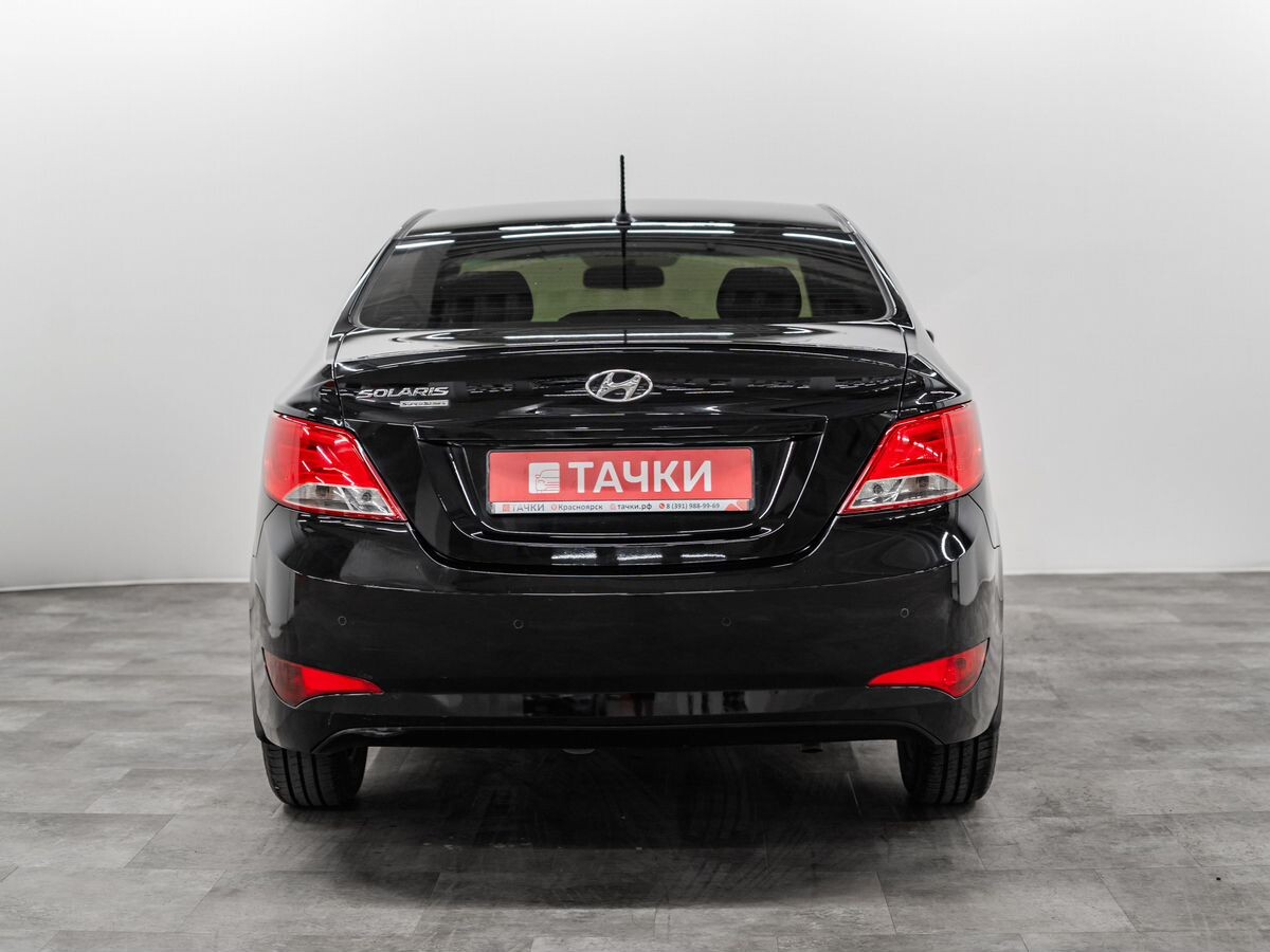 Hyundai Solaris 2016 - фото автомобиля