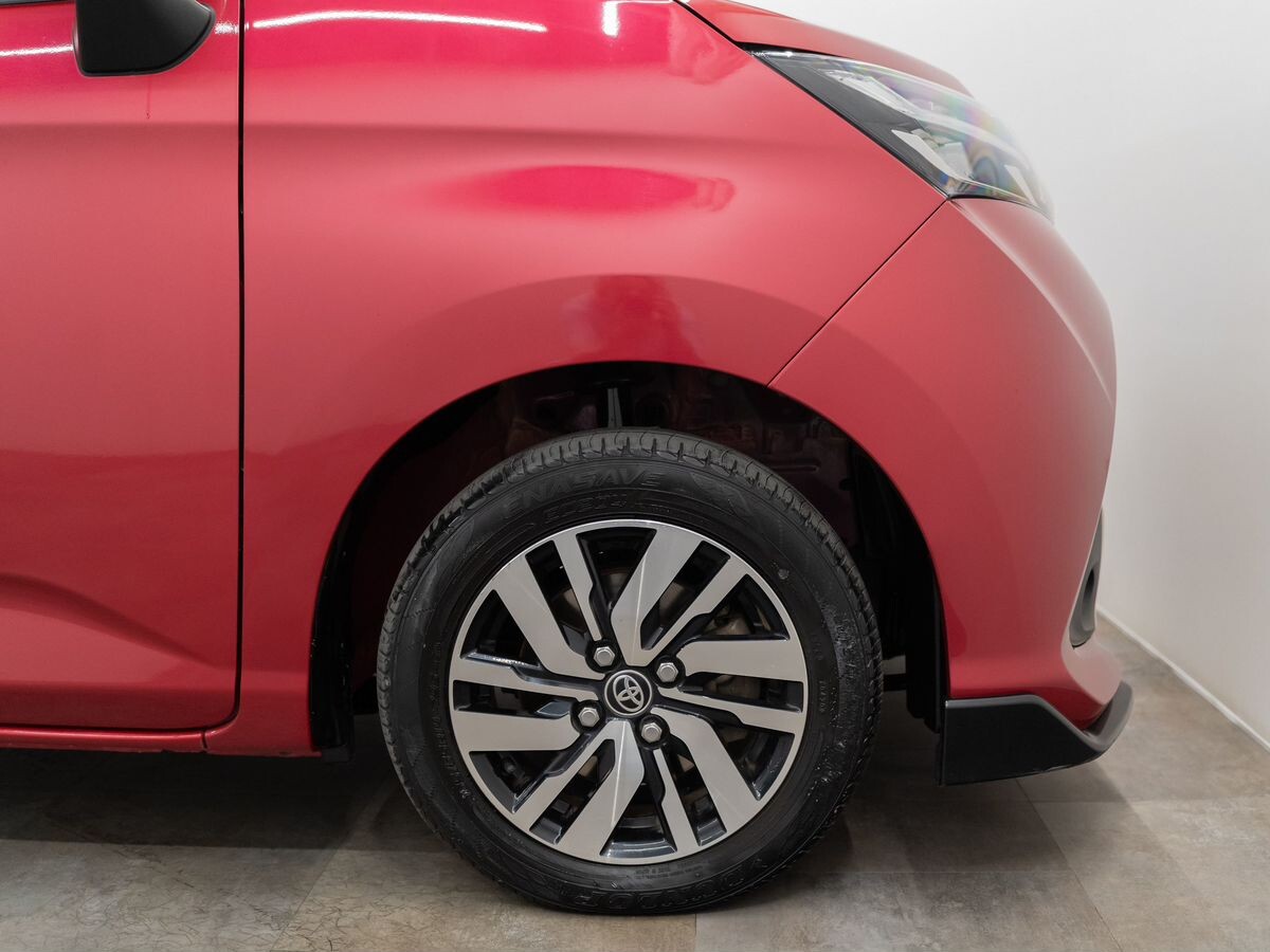 Toyota Tank 2018 - фото автомобиля