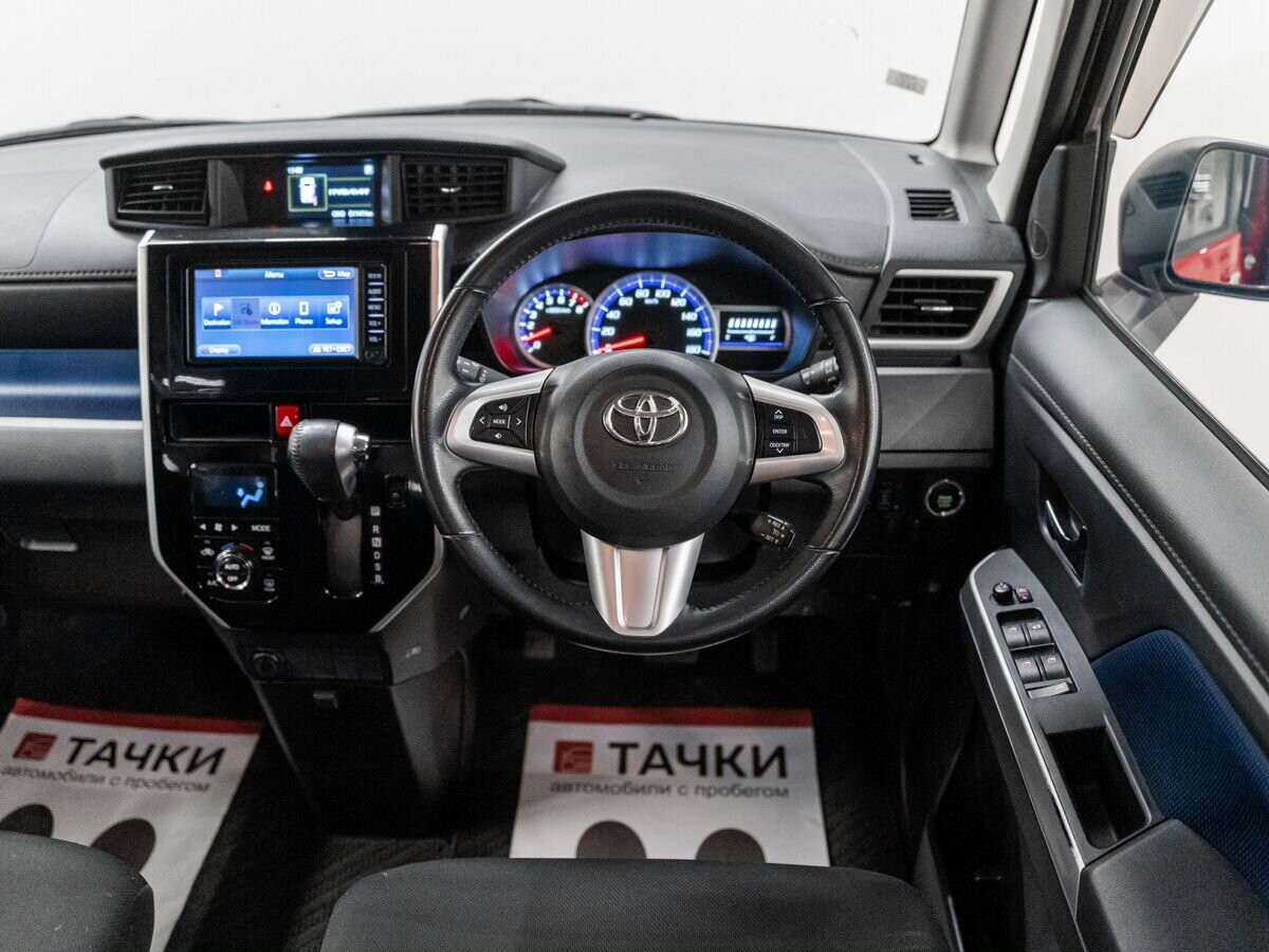 Toyota Tank 2018 - фото автомобиля
