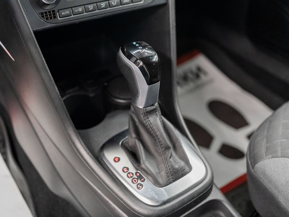 Volkswagen Polo 2019 - фото автомобиля