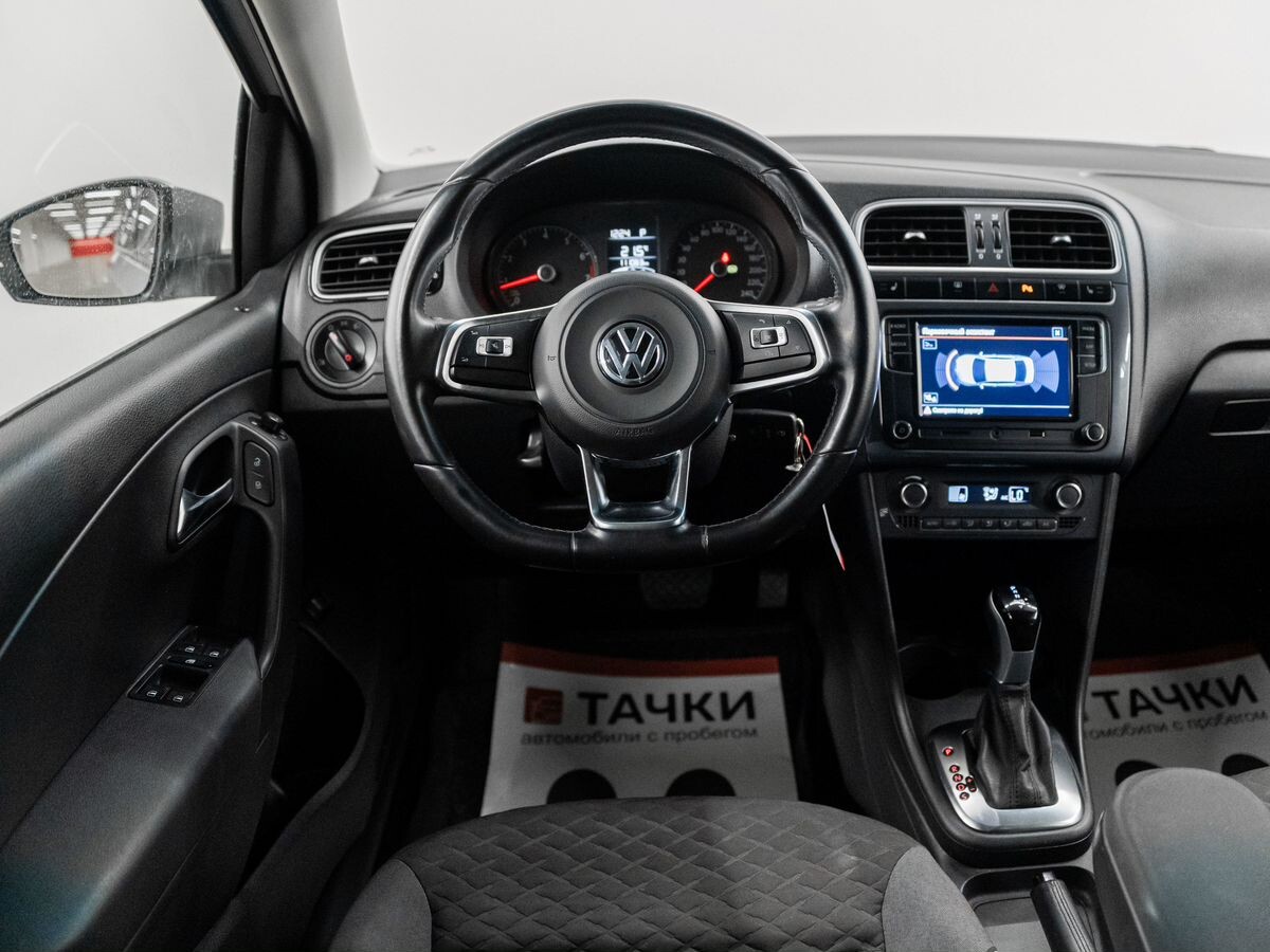 Volkswagen Polo 2019 - фото автомобиля