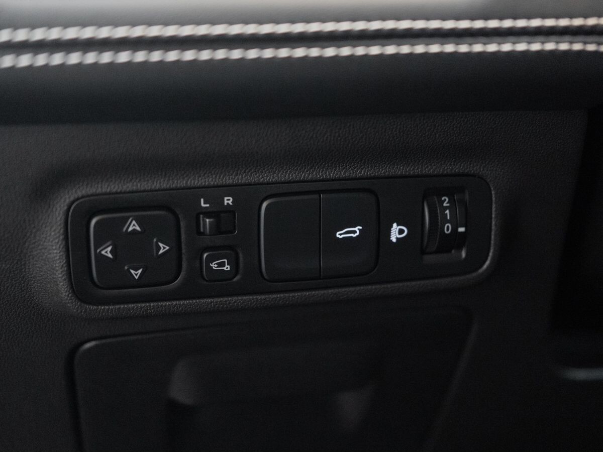 Changan UNI-K 2023 - фото автомобиля