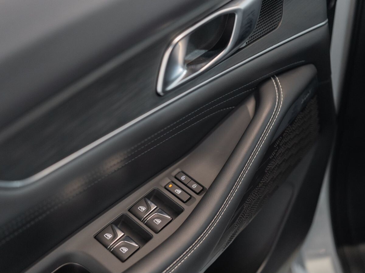 Changan UNI-K 2023 - фото автомобиля