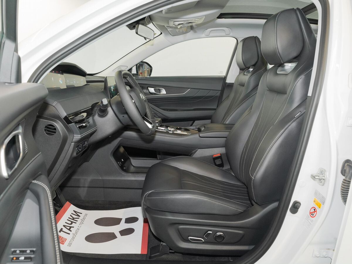 Changan UNI-K 2023 - фото автомобиля