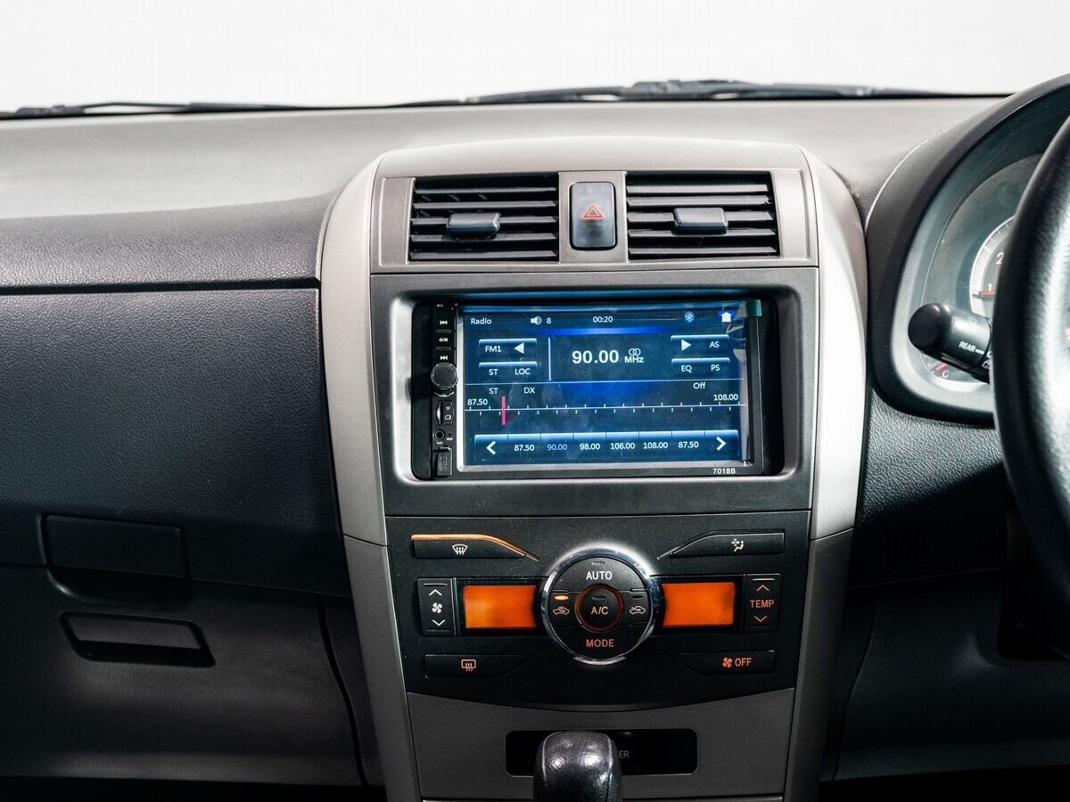 Toyota Corolla Fielder 2009 - фото автомобиля