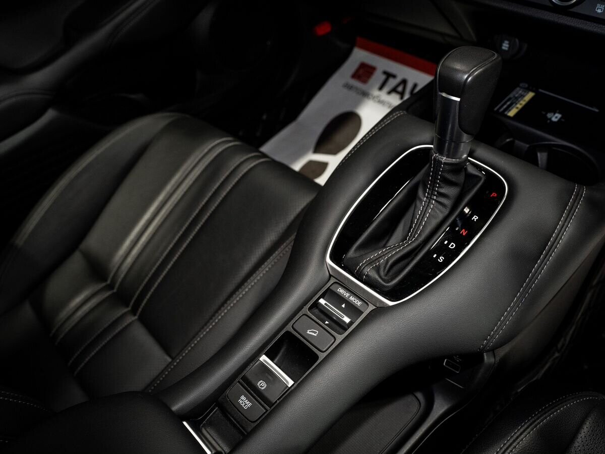 Honda ZR-V 2024 - фото автомобиля