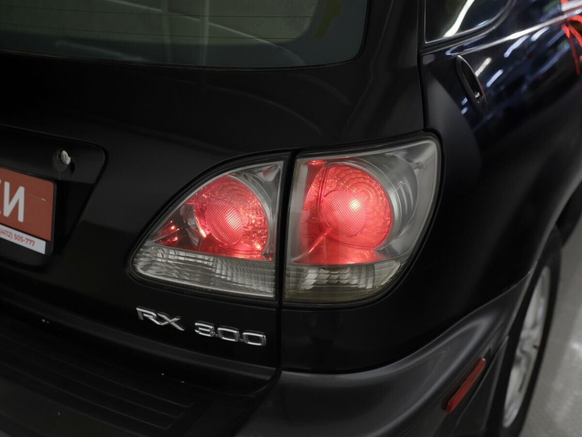Lexus RX300 2002 - фото автомобиля