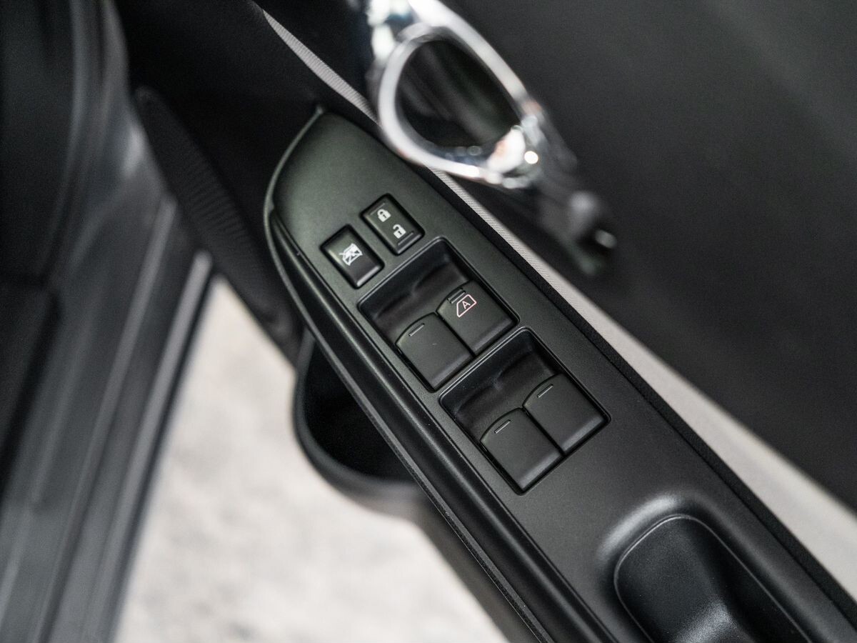 Nissan Note 2020 - фото автомобиля