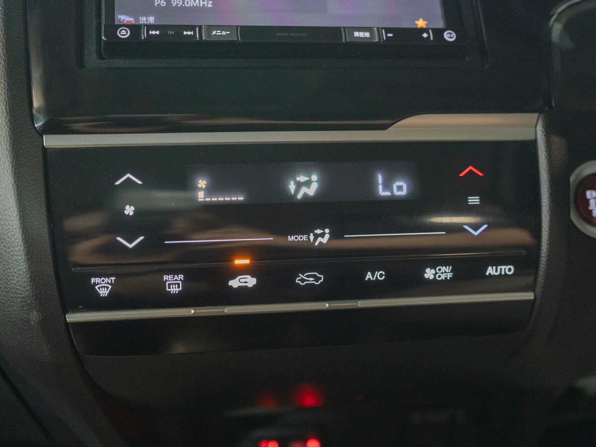 Honda Fit 2015 - фото автомобиля
