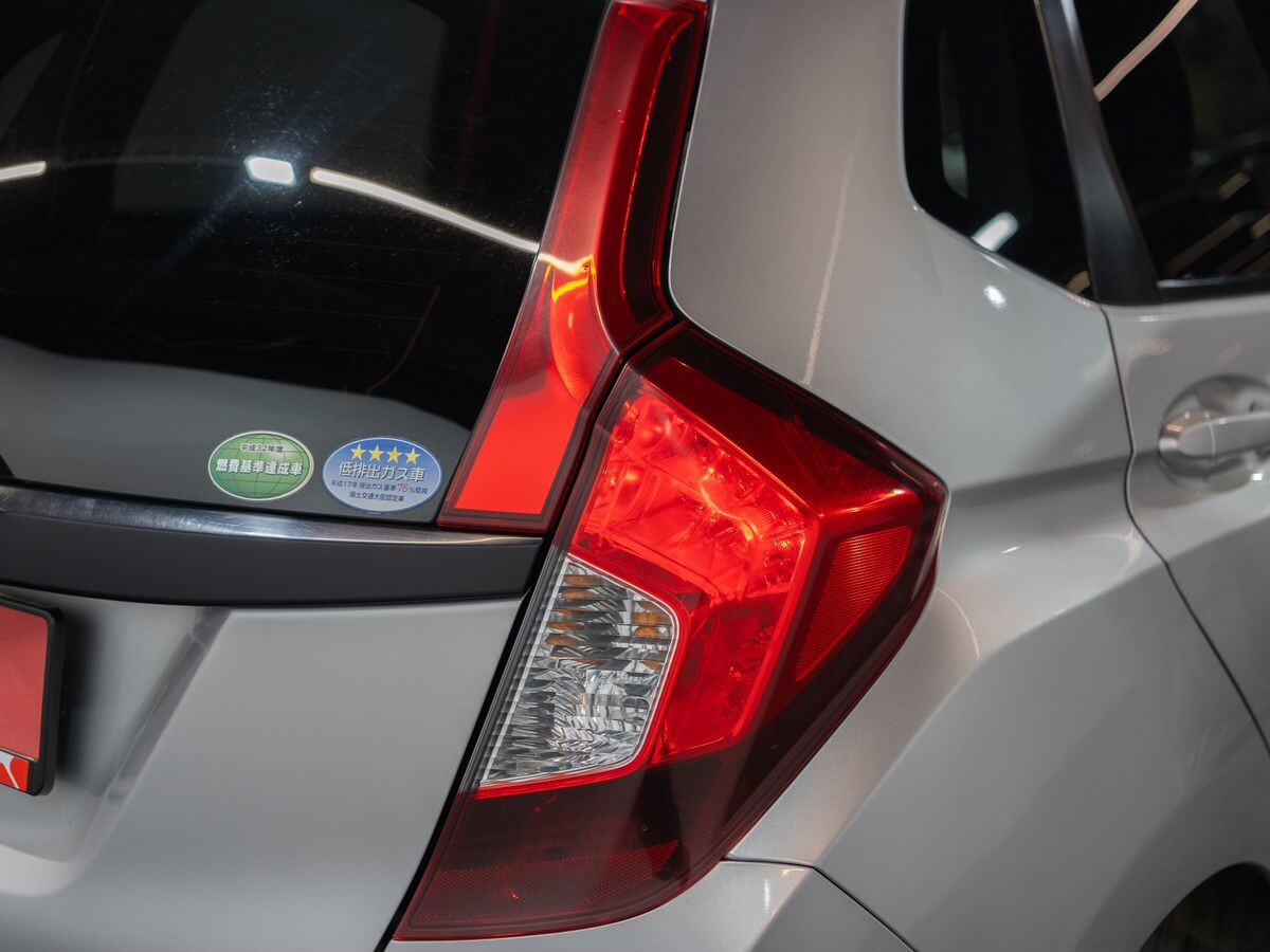 Honda Fit 2015 - фото автомобиля
