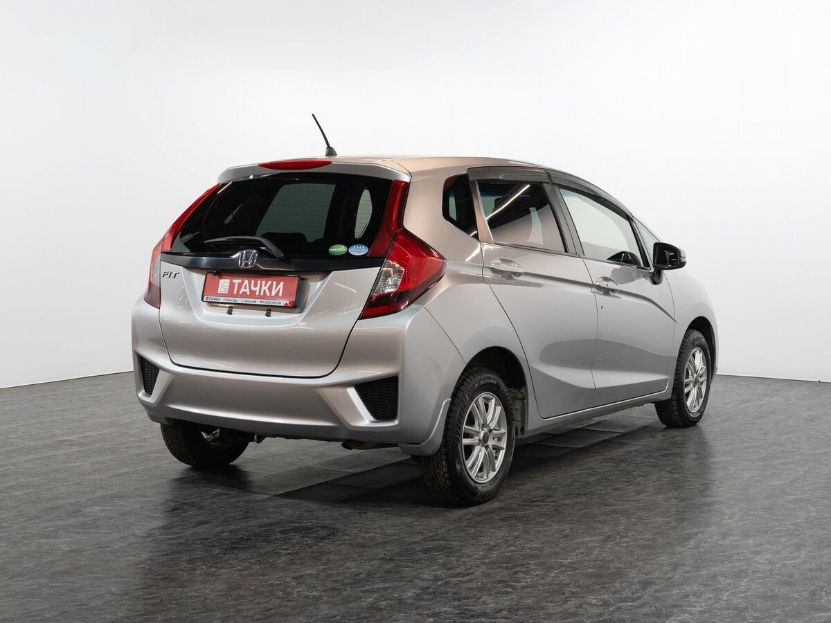 Honda Fit 2015 - фото автомобиля