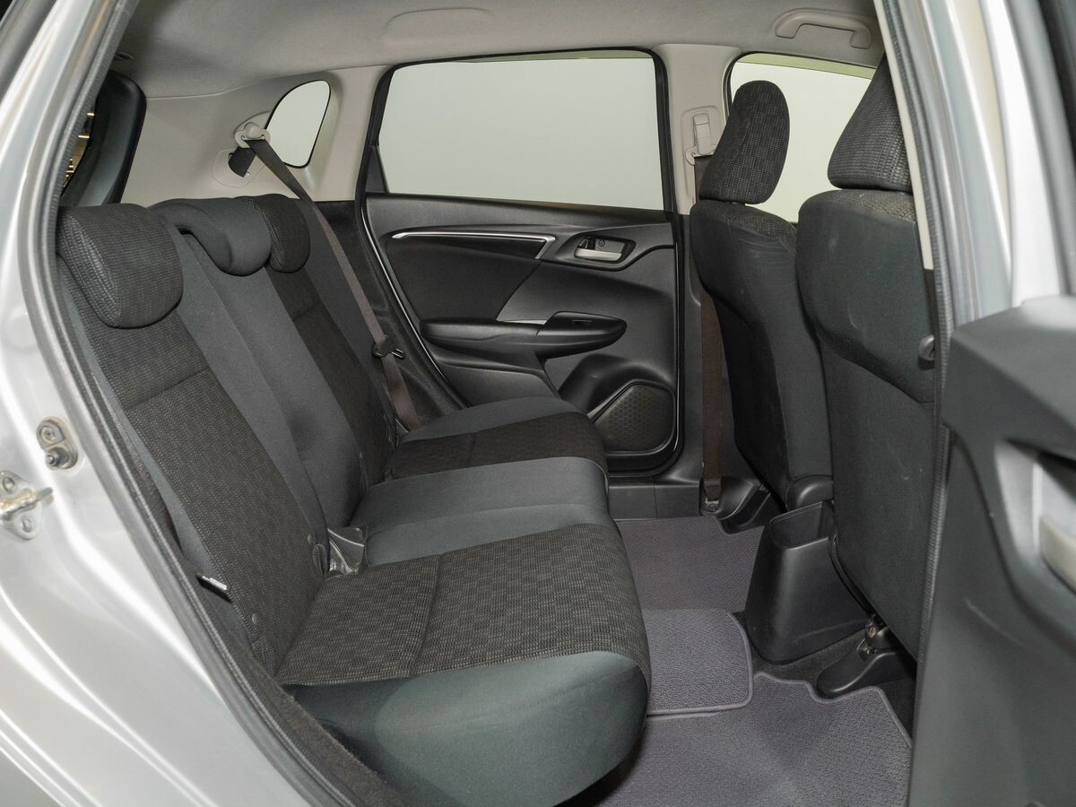 Honda Fit 2015 - фото автомобиля