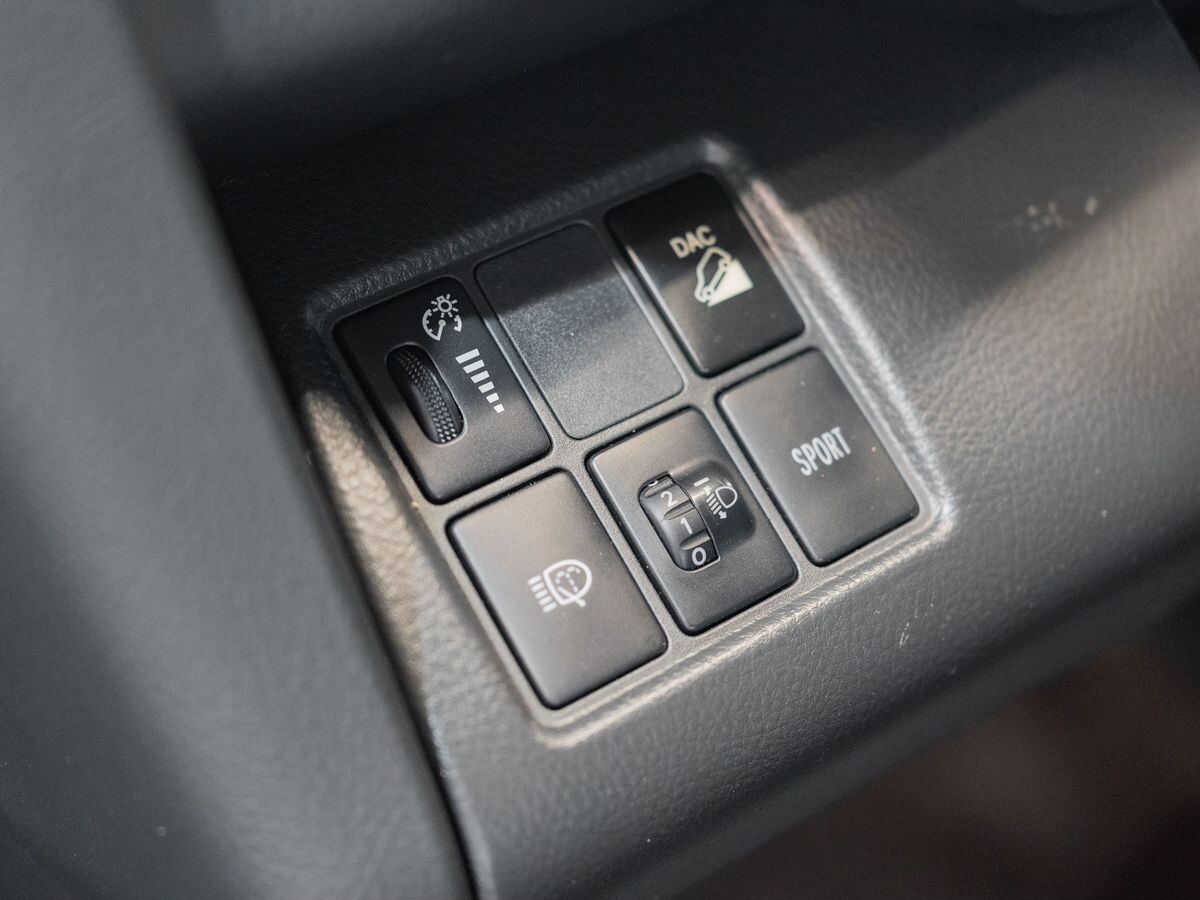 Toyota RAV4 2010 - фото автомобиля