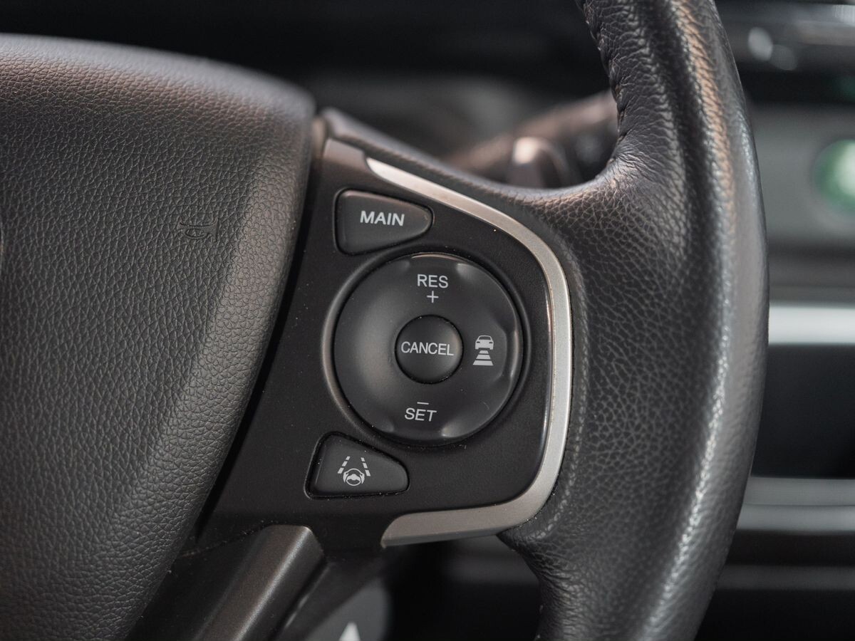Honda Stepwgn 2015 - фото автомобиля