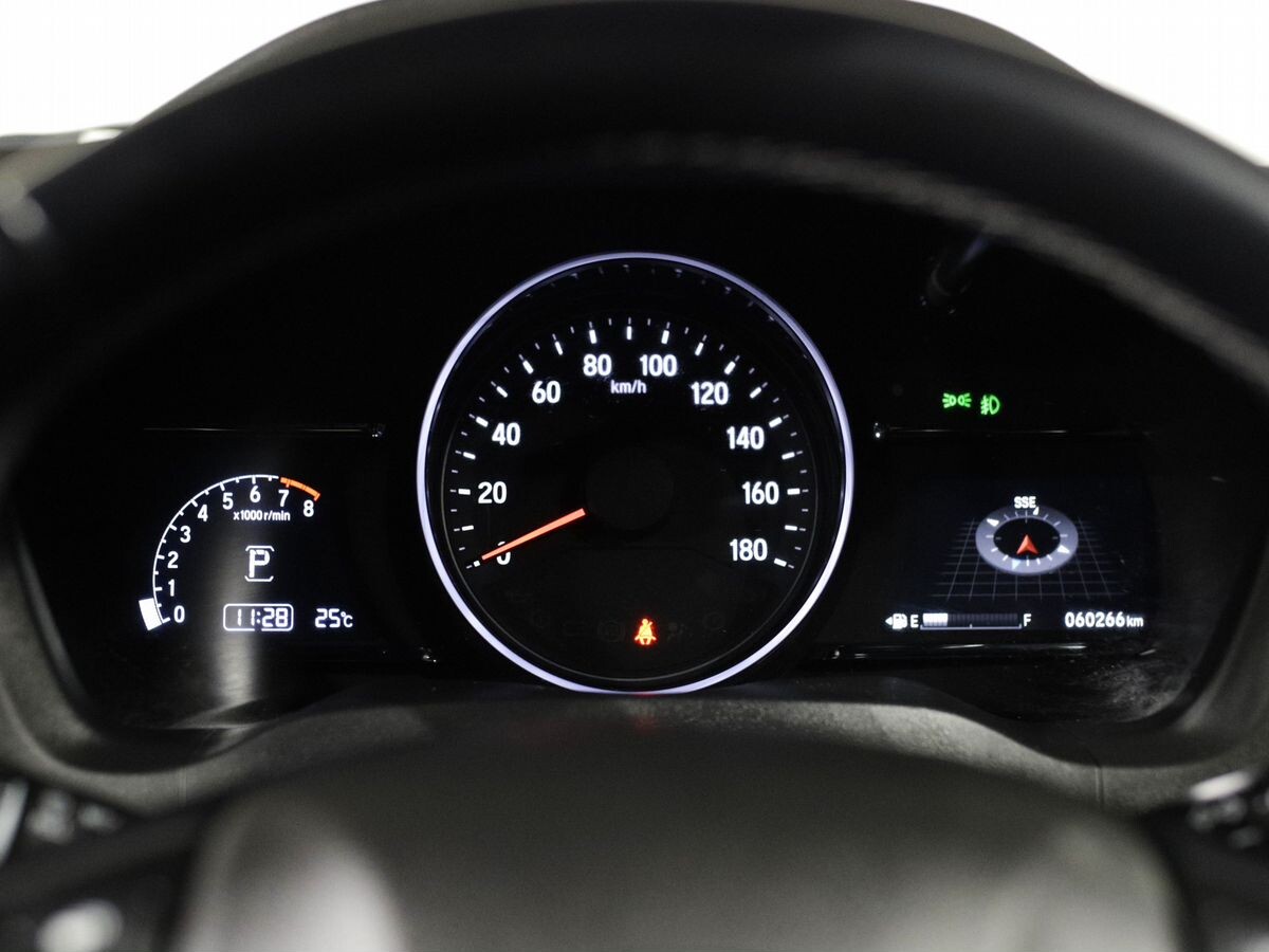 Honda Vezel 2020 - фото автомобиля
