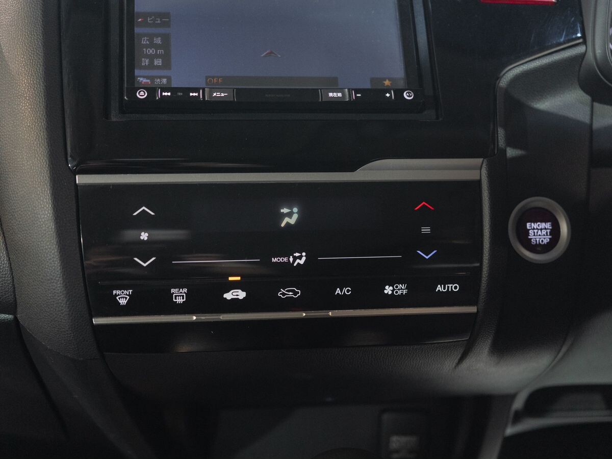 Honda Fit 2017 - фото автомобиля