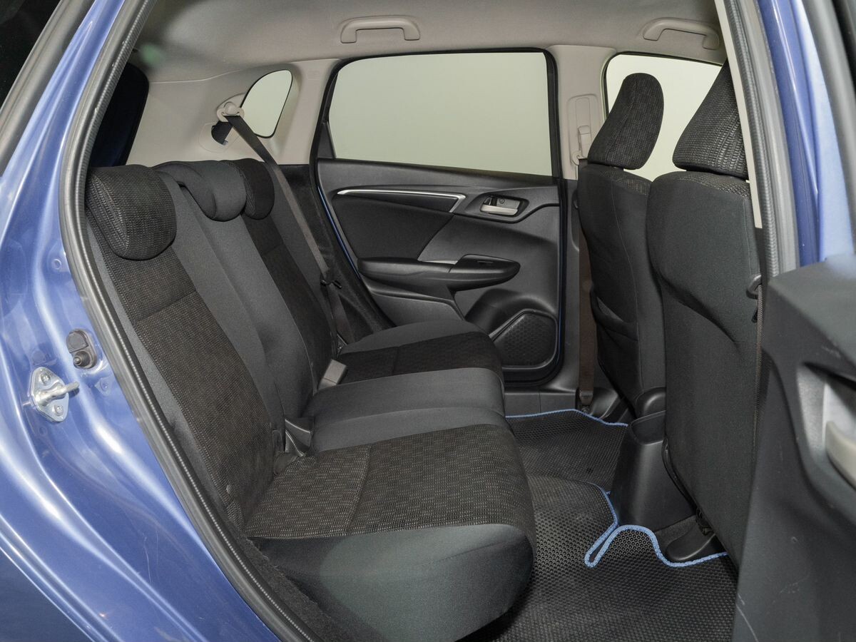 Honda Fit 2017 - фото автомобиля