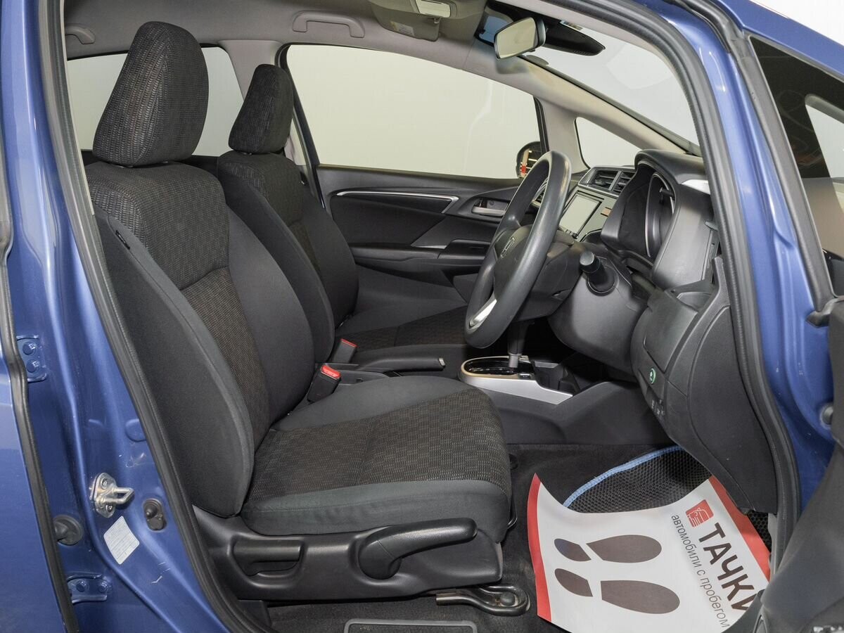 Honda Fit 2017 - фото автомобиля