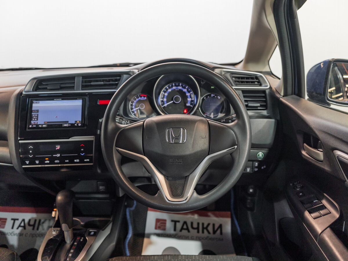 Honda Fit 2017 - фото автомобиля