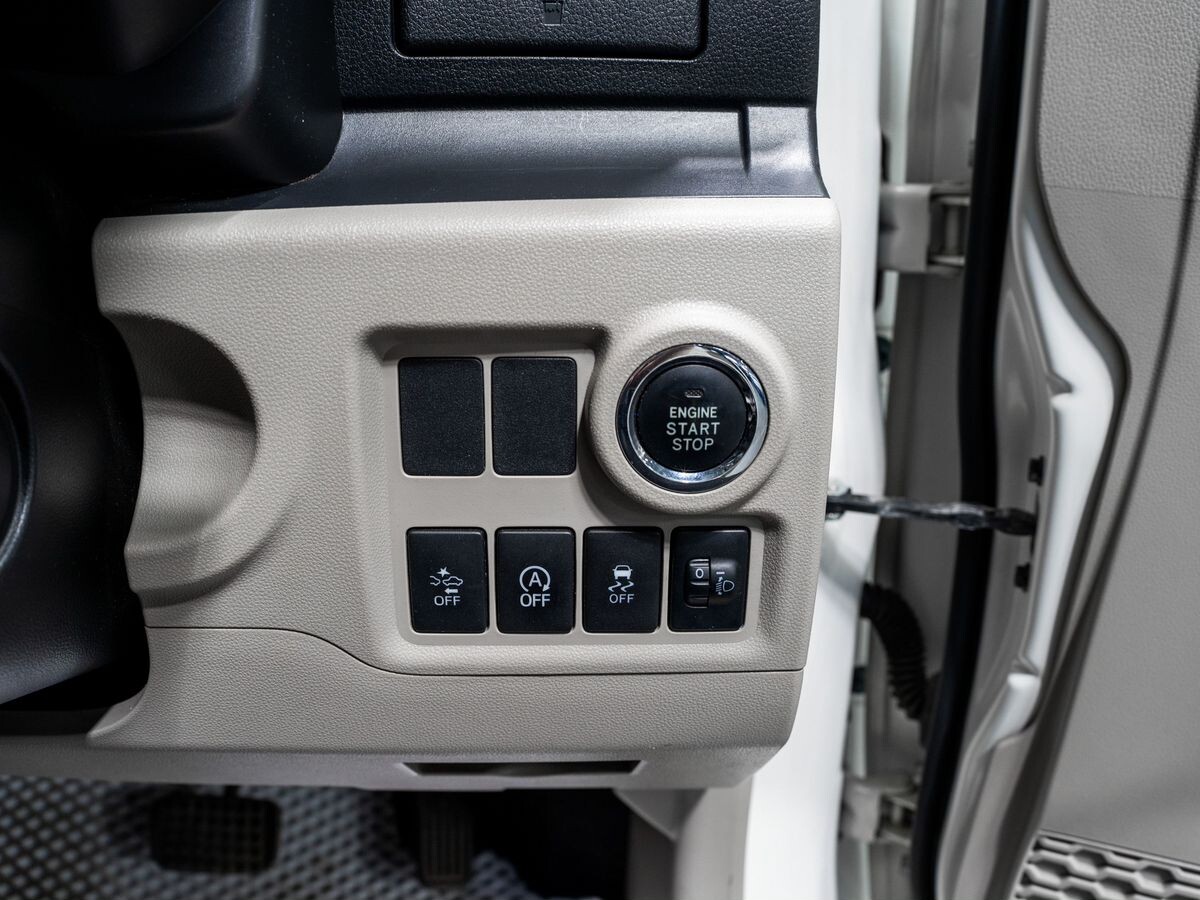 Toyota Passo 2016 - фото автомобиля