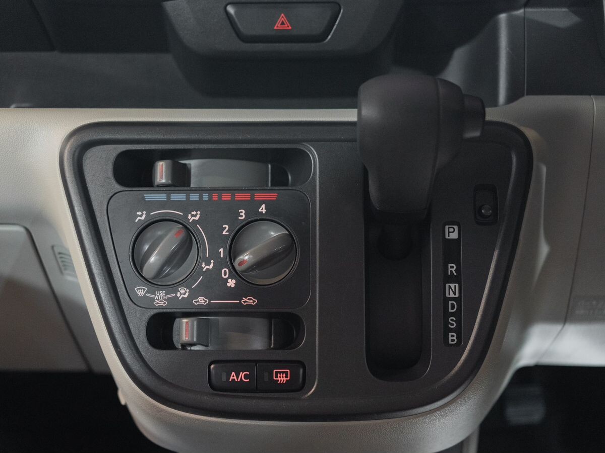 Toyota Passo 2016 - фото автомобиля