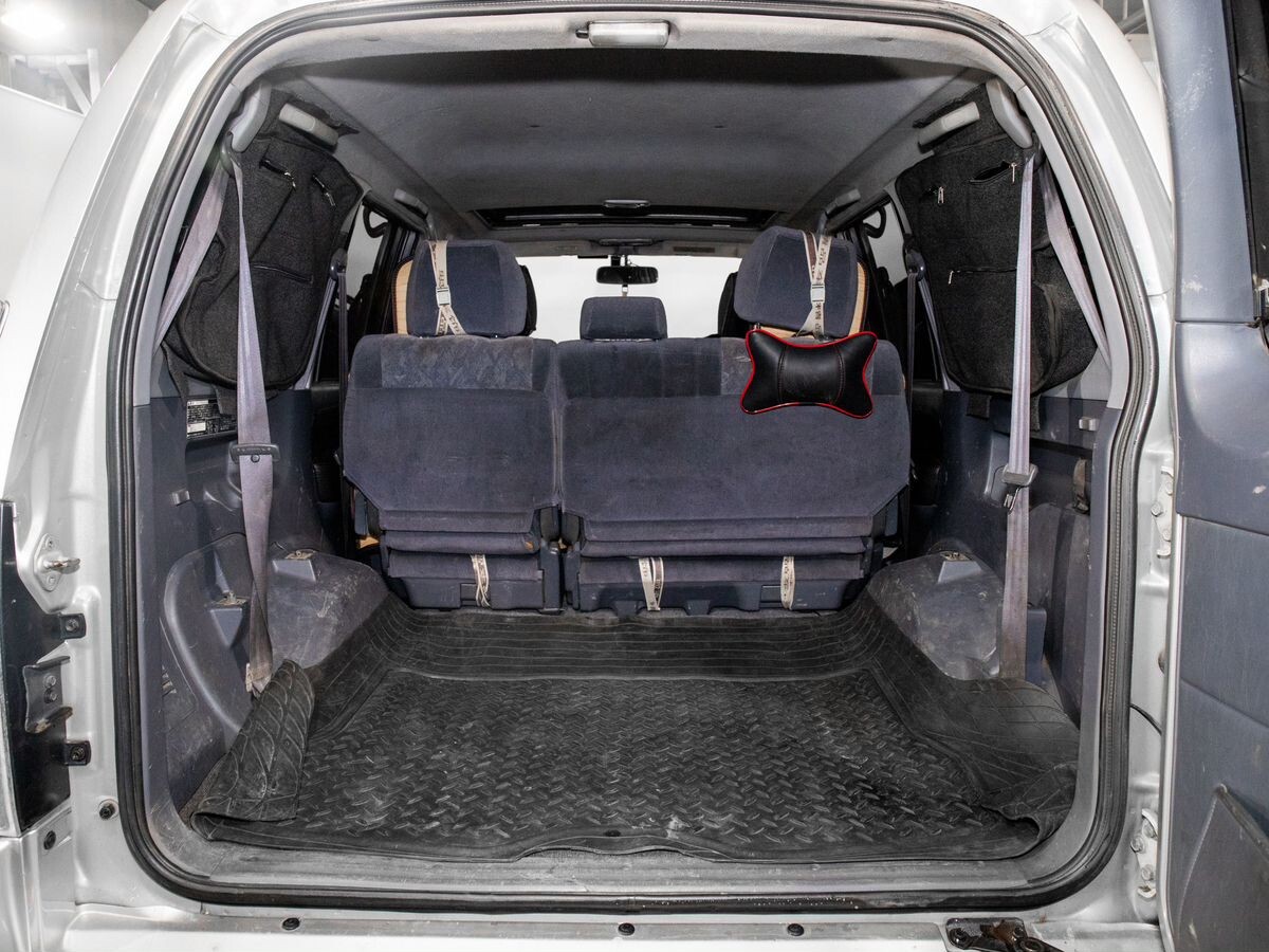 Toyota Land Cruiser Prado 2001 - фото автомобиля