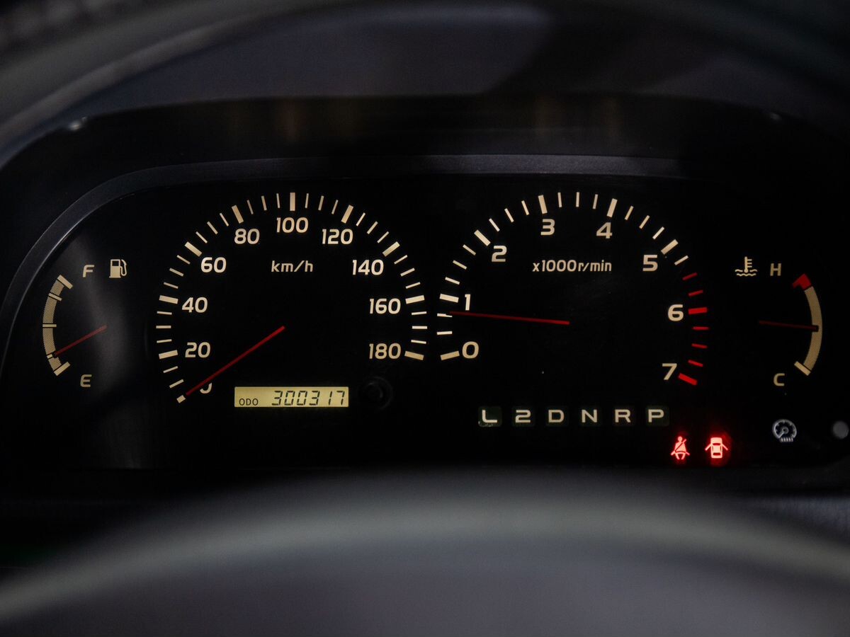 Toyota Land Cruiser Prado 2001 - фото автомобиля