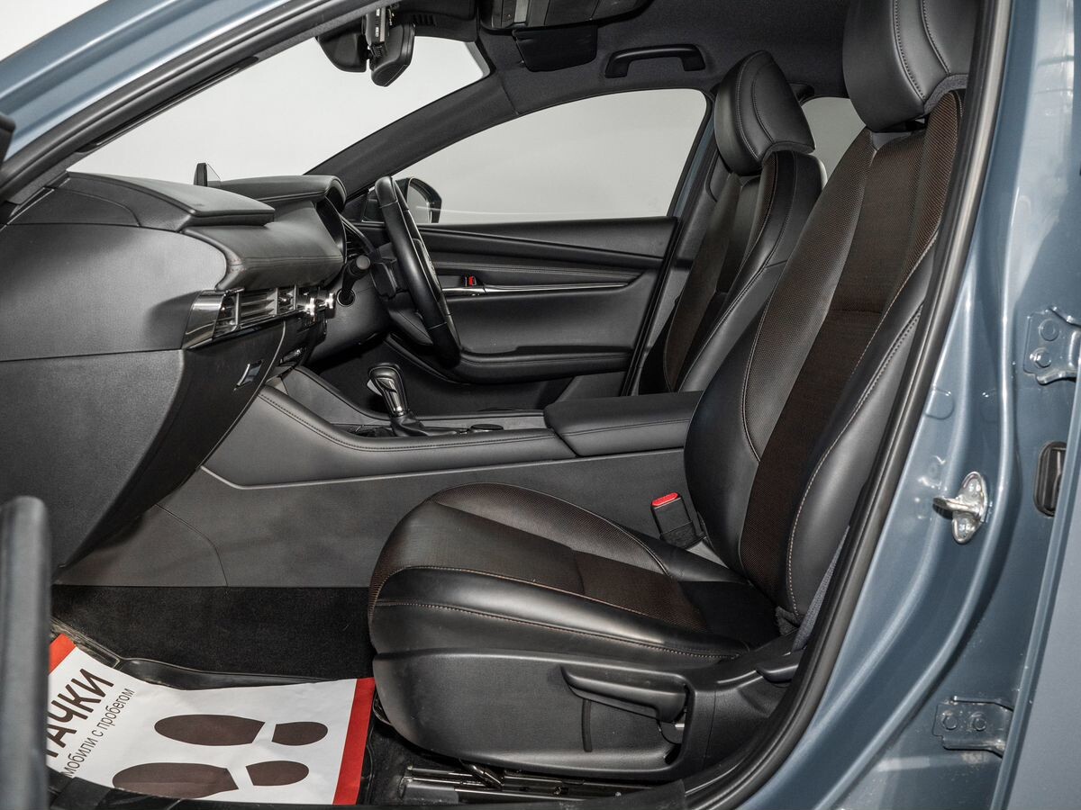 Mazda Mazda3 2019 - фото автомобиля