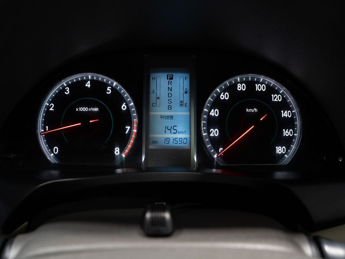 Toyota Premio 2011 - фото автомобиля