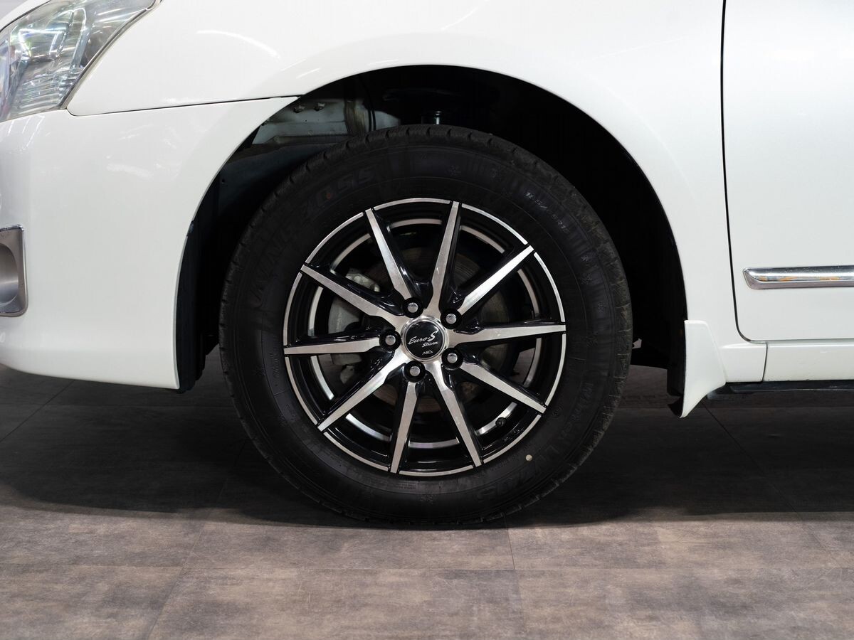 Toyota Premio 2011 - фото автомобиля
