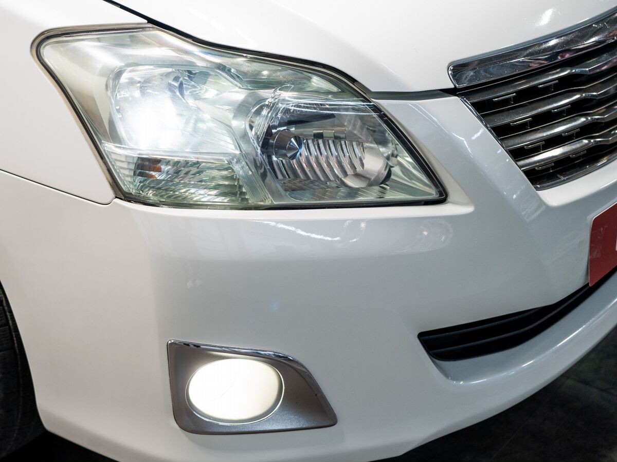 Toyota Premio 2011 - фото автомобиля