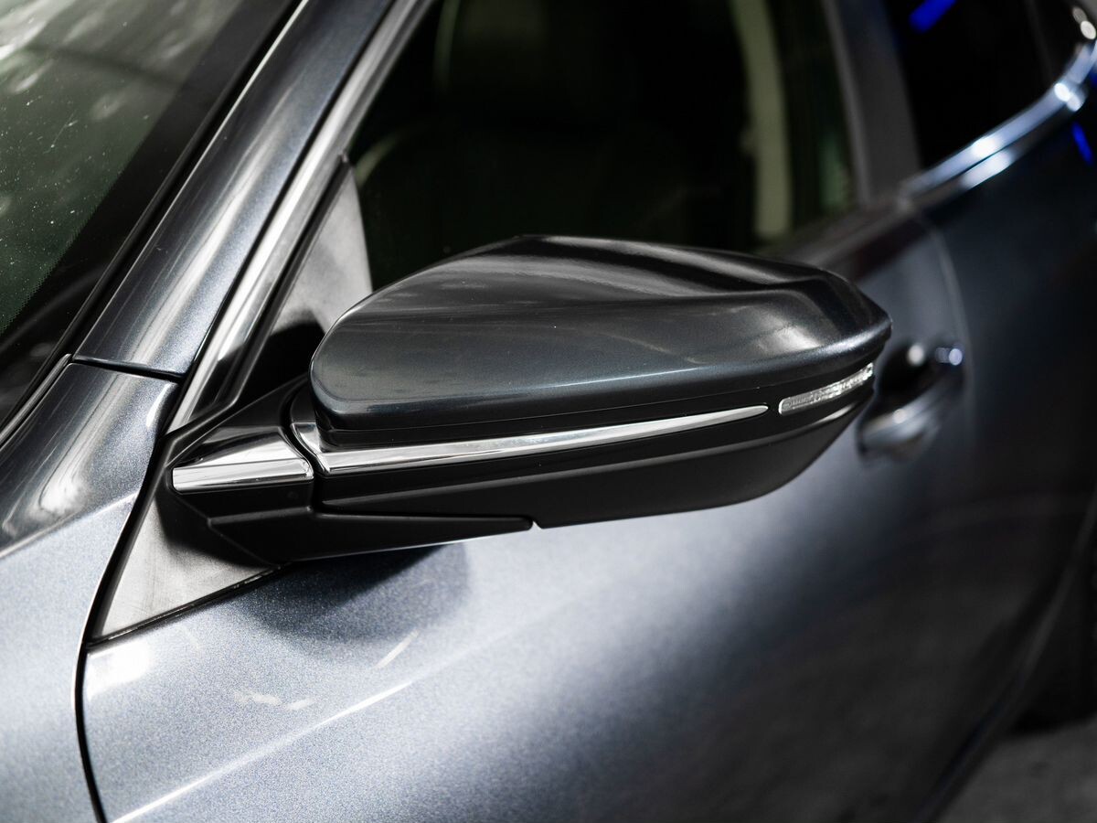 Honda Insight 2019 - фото автомобиля