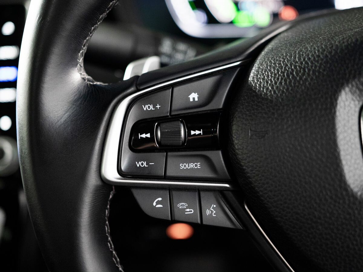 Honda Insight 2019 - фото автомобиля