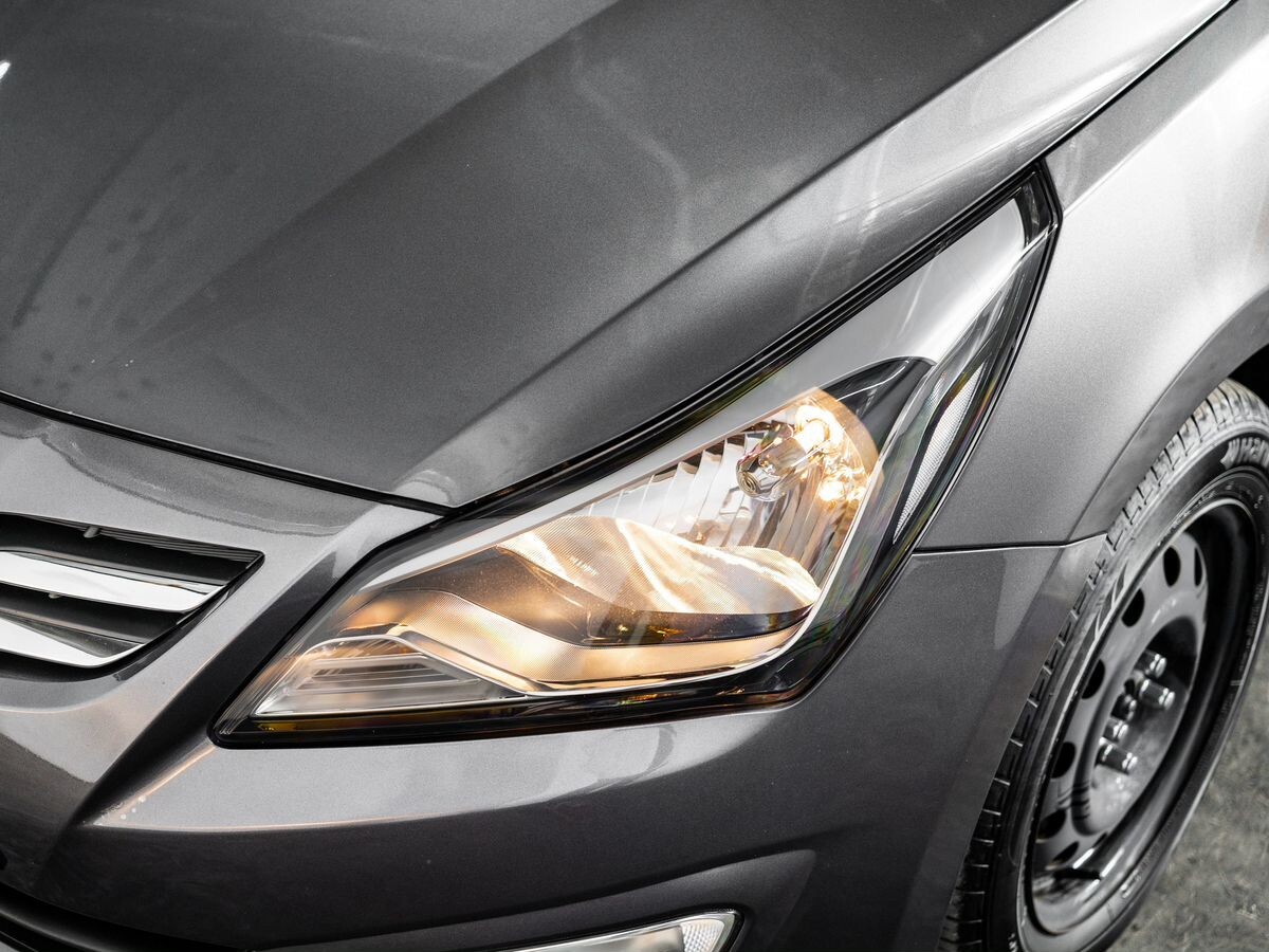 Hyundai Solaris 2014 - фото автомобиля