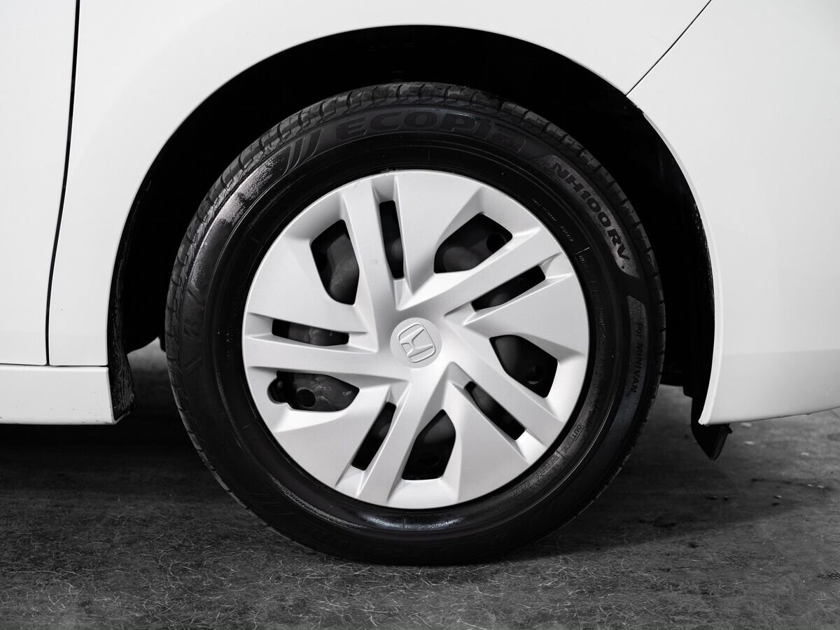 Honda Stepwgn 2016 - фото автомобиля