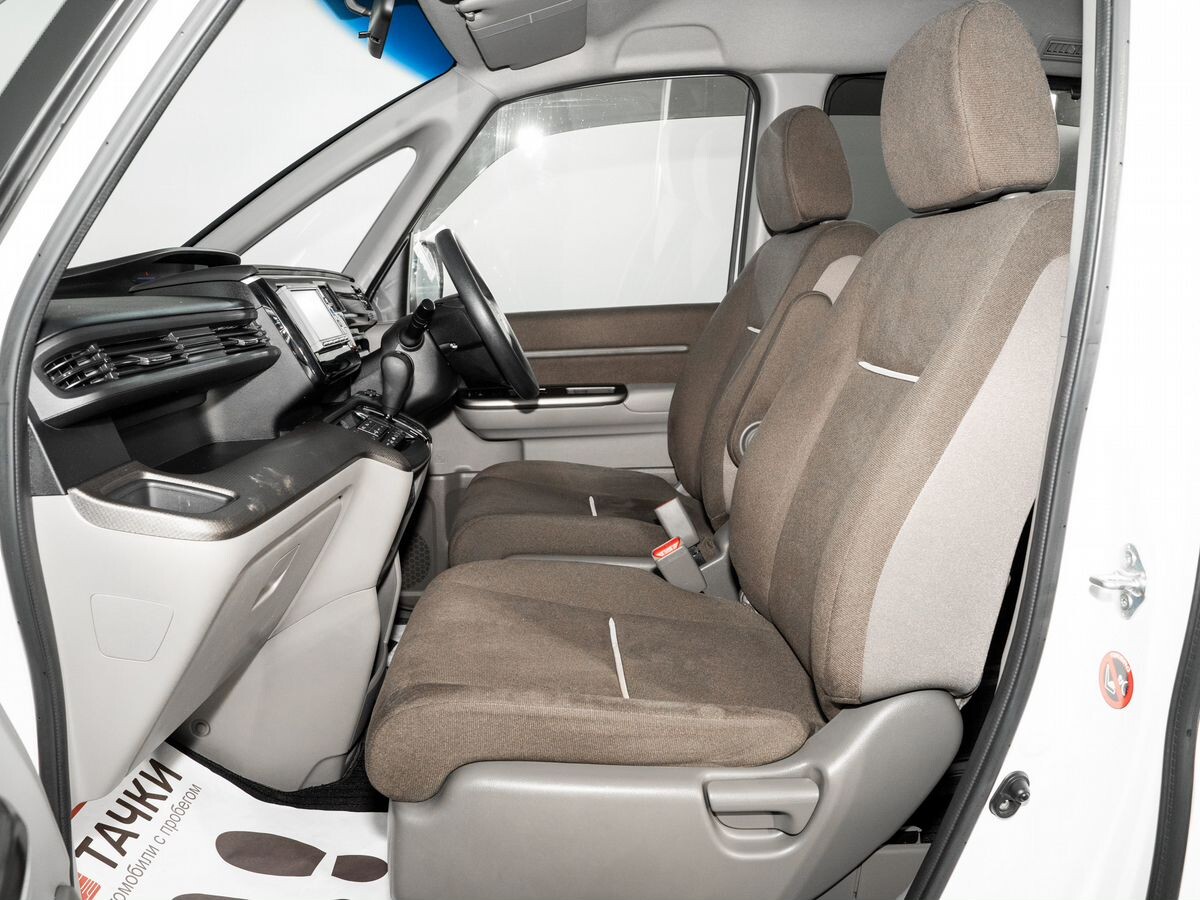 Honda Stepwgn 2016 - фото автомобиля