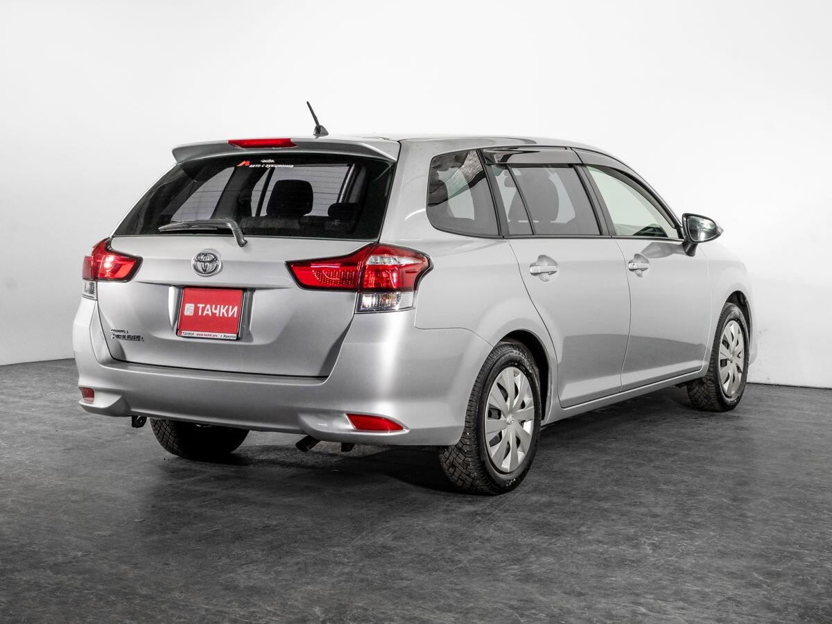 Toyota Corolla Fielder 2015 - фото автомобиля