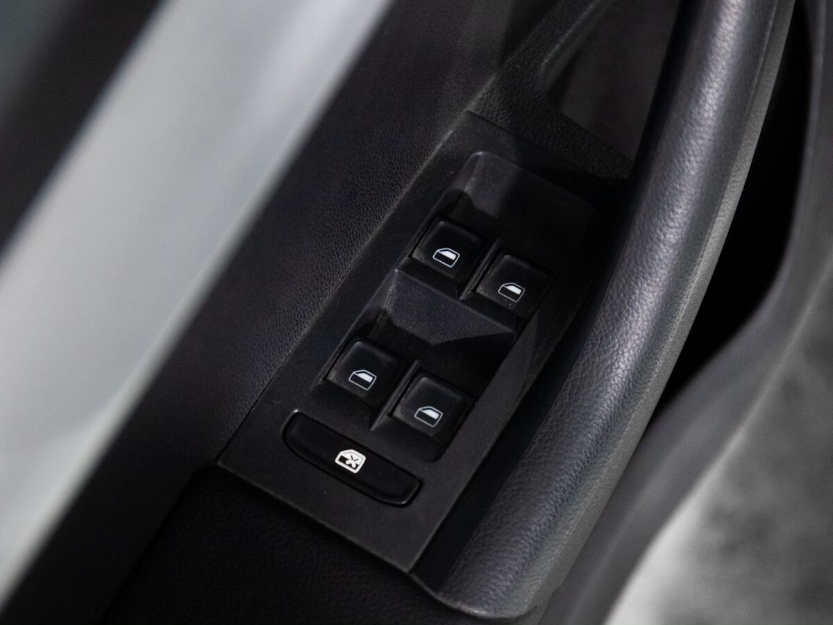 Skoda Octavia 2013 - фото автомобиля