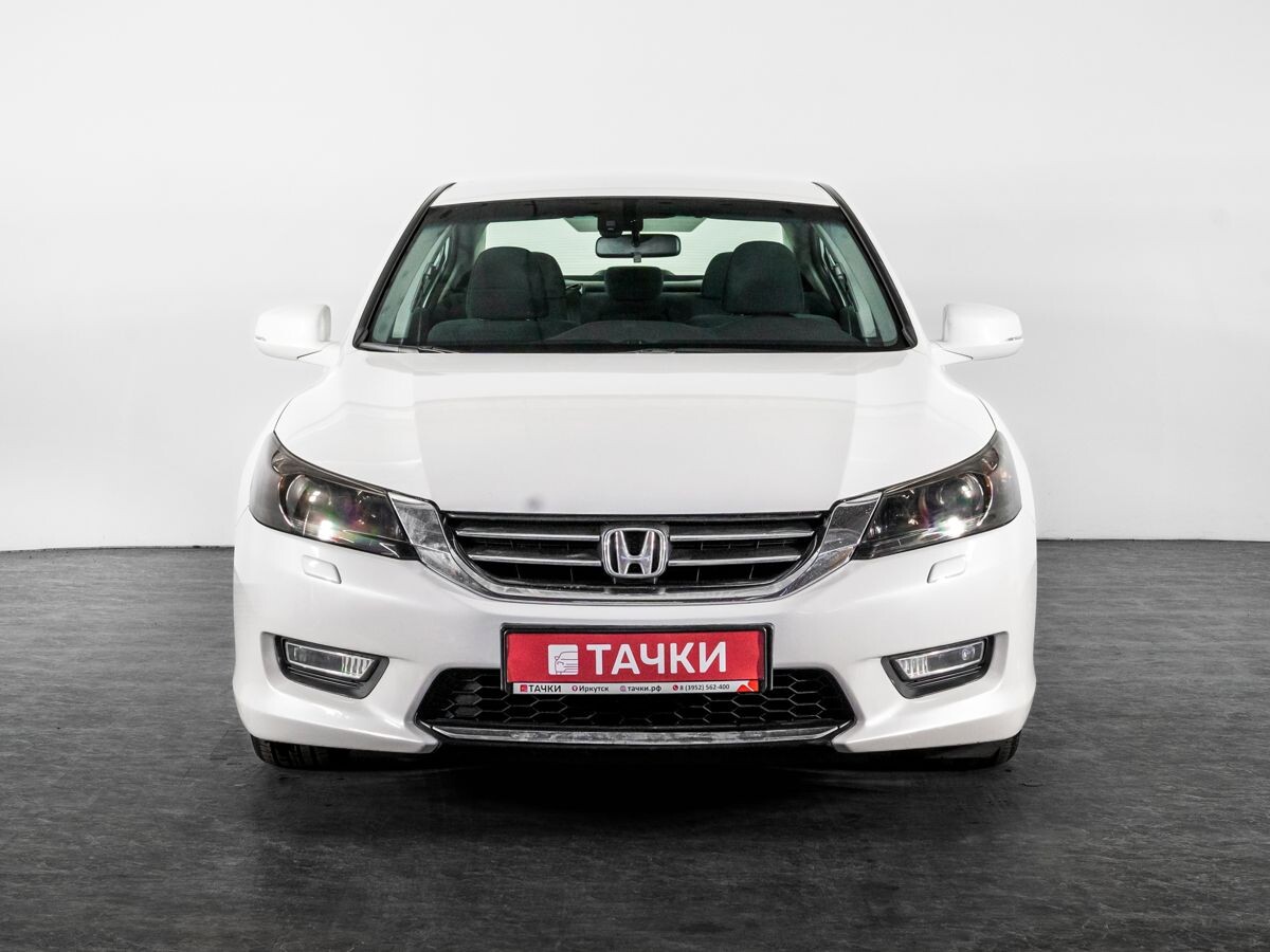 Honda Accord 2013 - фото автомобиля