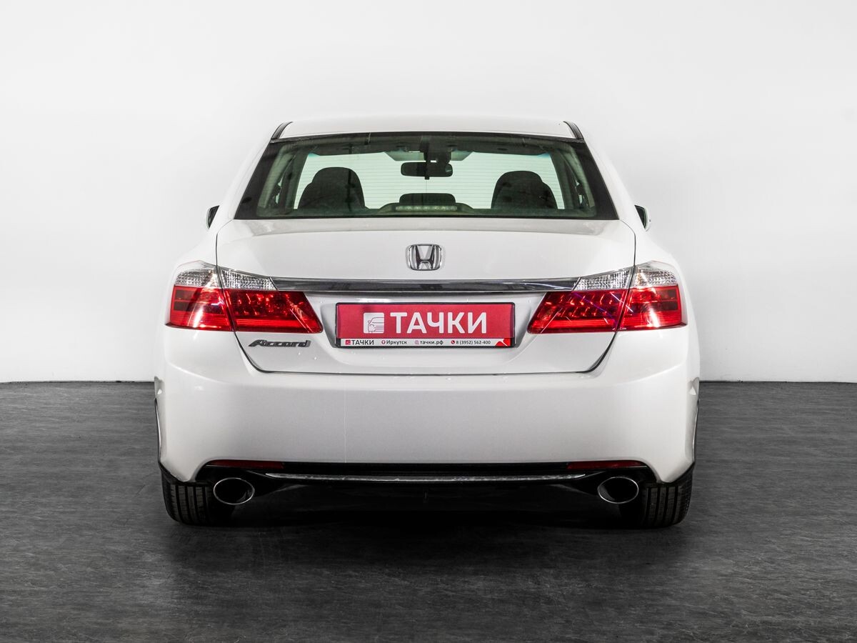 Honda Accord 2013 - фото автомобиля