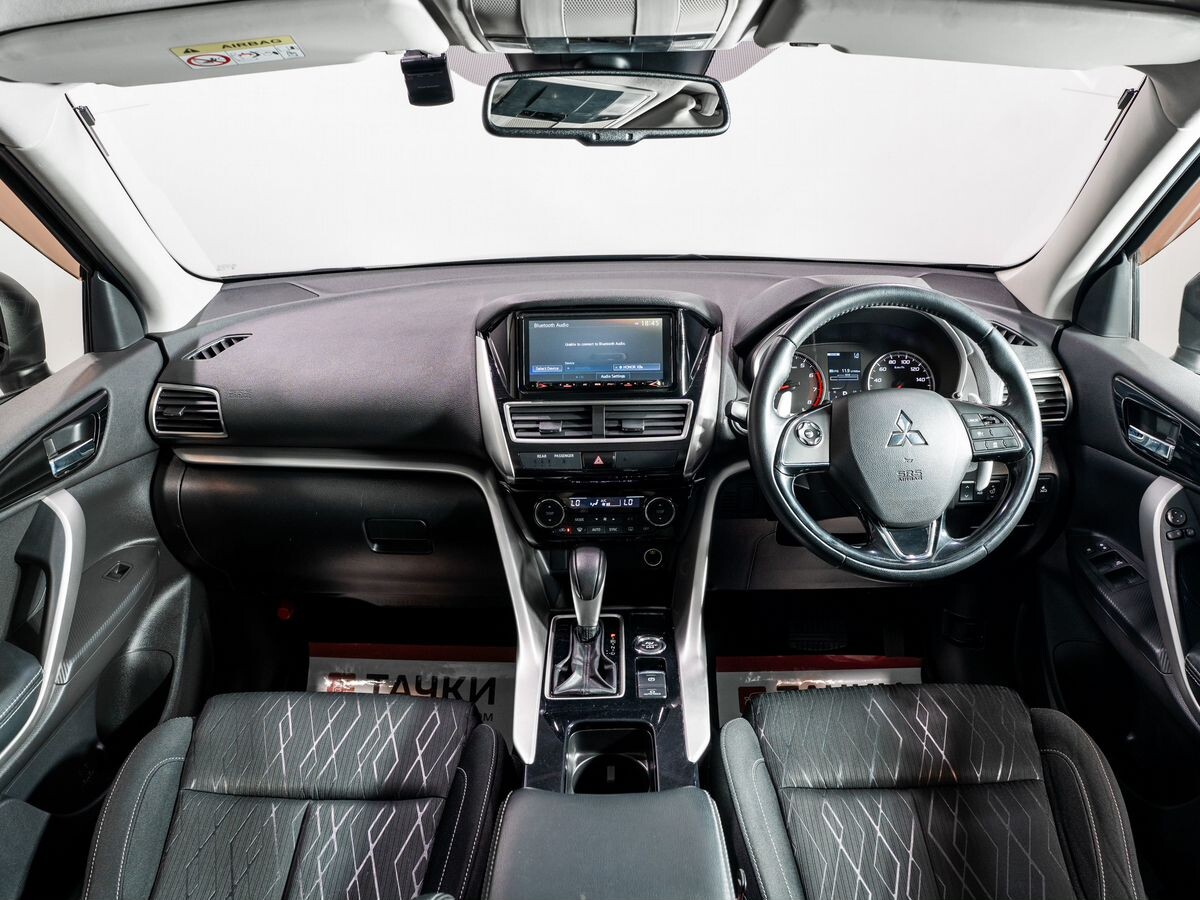 Mitsubishi Eclipse Cross 2018 - фото автомобиля