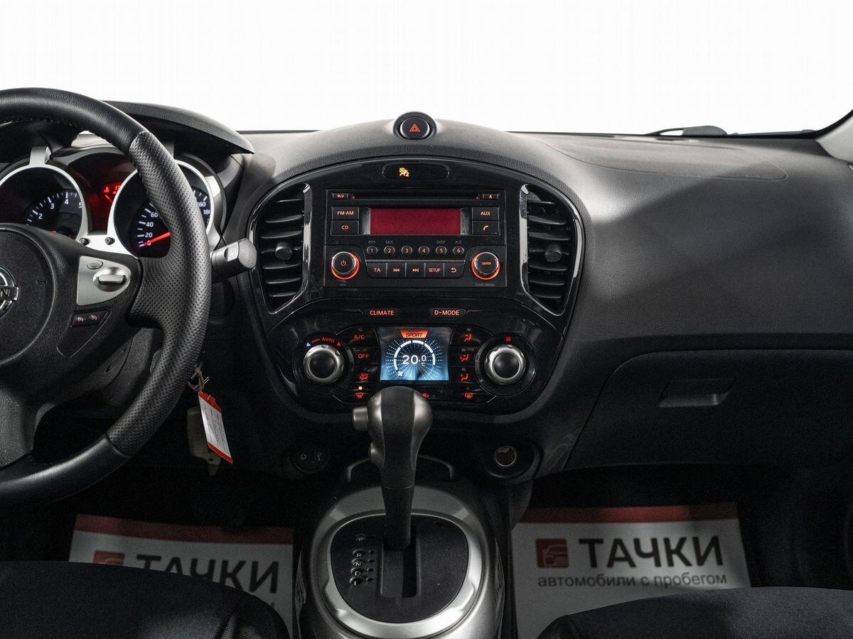 Nissan Juke 2012 - фото автомобиля