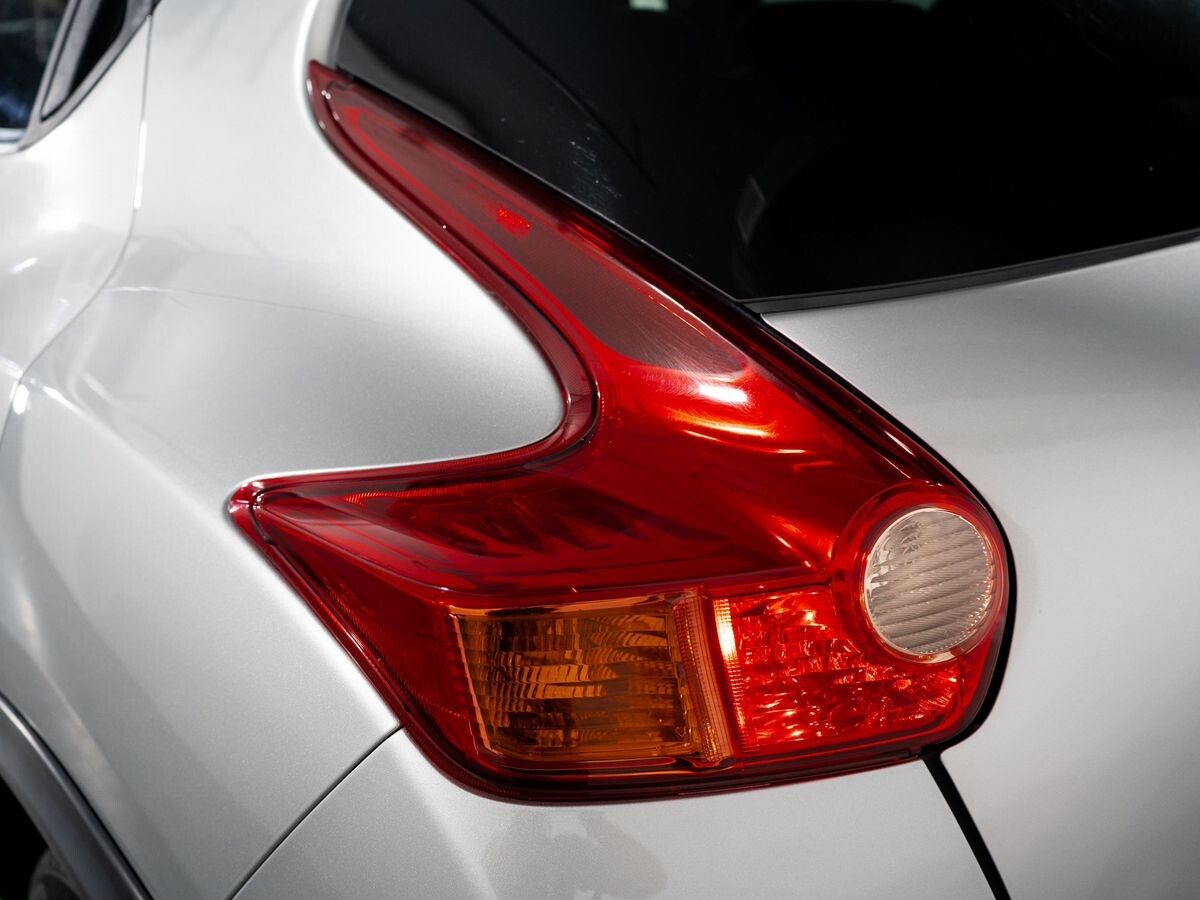 Nissan Juke 2012 - фото автомобиля