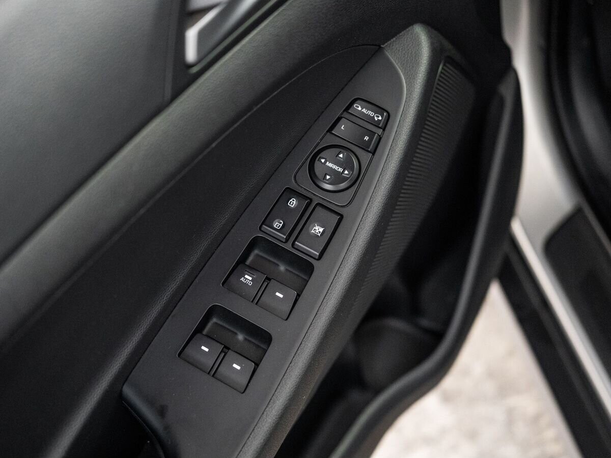 Hyundai Tucson 2015 - фото автомобиля
