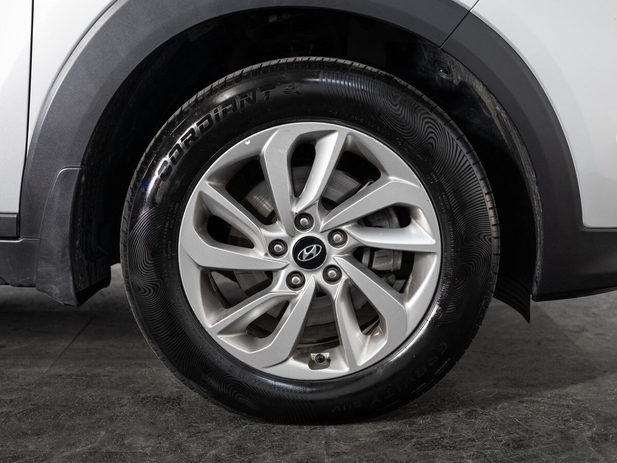 Hyundai Tucson 2015 - фото автомобиля