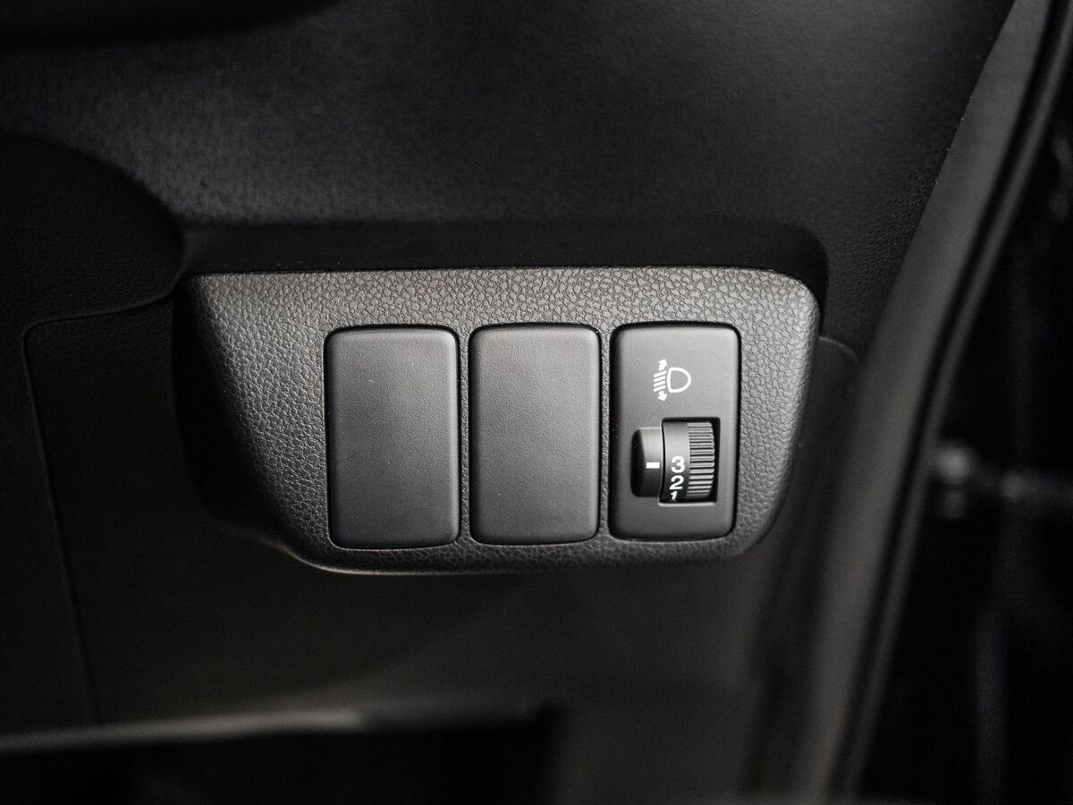 Honda Fit 2010 - фото автомобиля