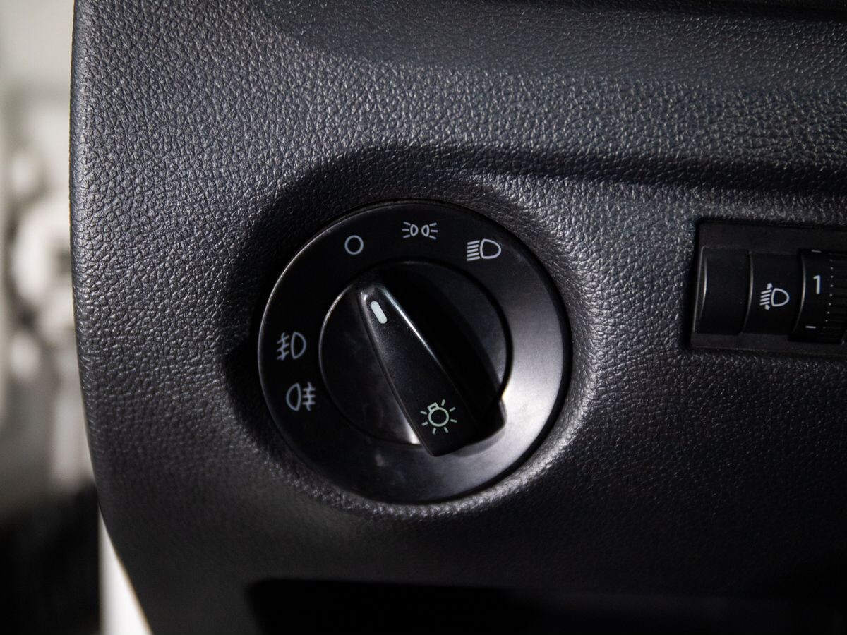 Skoda Fabia 2011 - фото автомобиля