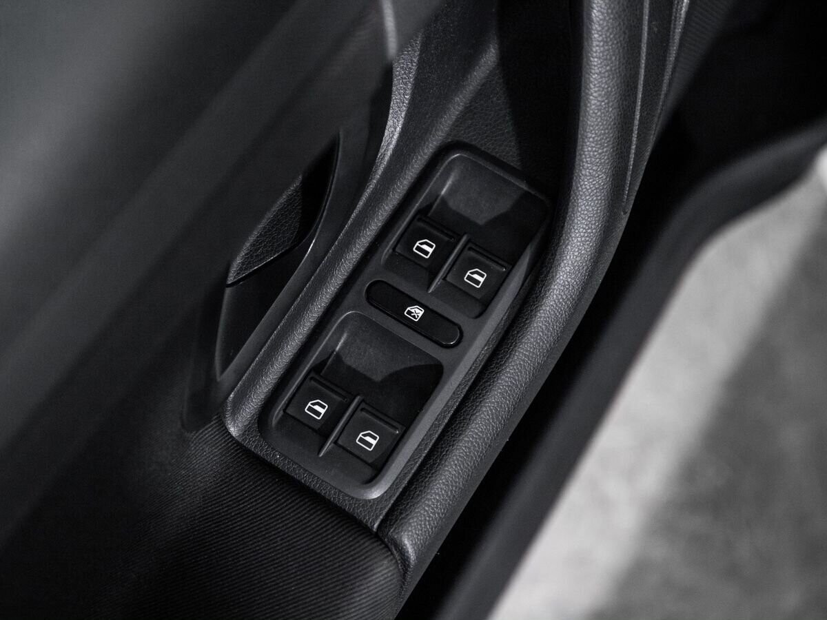 Skoda Fabia 2011 - фото автомобиля
