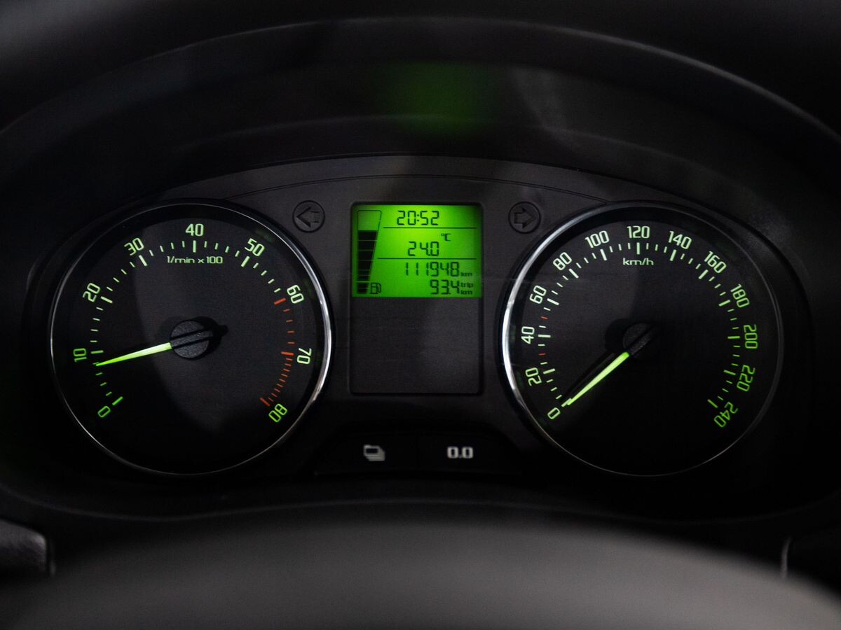Skoda Fabia 2011 - фото автомобиля