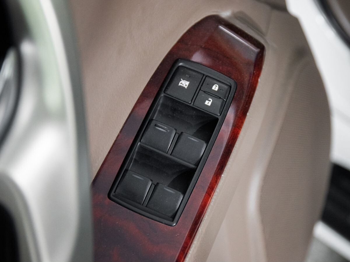 Lexus GX460 2011 - фото автомобиля